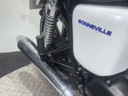 Triumph Bonneville 2014 T100 GREAT CONDITION ONLY 7K ICONIC MODERN CLASSIC 865CC 14