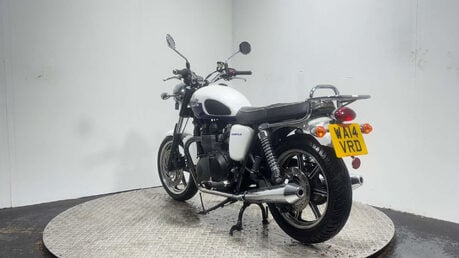 Triumph Bonneville 2014 T100 GREAT CONDITION ONLY 7K ICONIC MODERN CLASSIC 865CC 5