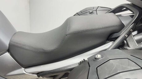 Triumph Sprint 2009 ONLY 23K FULL LUGGAGE MOT WARRANTY SERVICE HISTORY 30