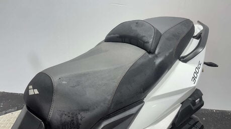 Lexmoto Pegasus 300 2024 1K GREAT CONDITION 300CC 26BHP MAXI SCOOTER 14