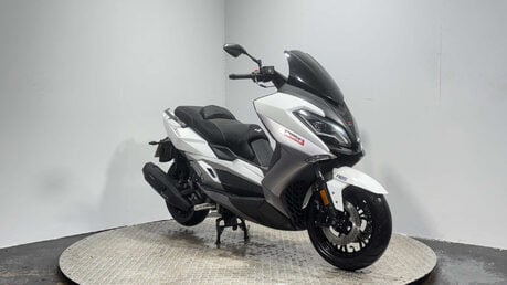 Lexmoto Pegasus 300 2024 1K GREAT CONDITION 300CC 26BHP MAXI SCOOTER 2