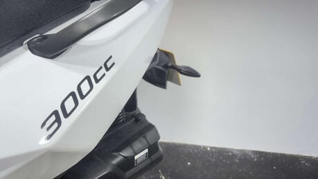 Lexmoto Pegasus 300 2024 1K GREAT CONDITION 300CC 26BHP MAXI SCOOTER 23