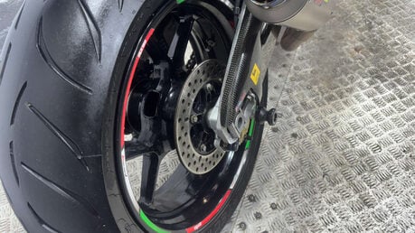 Aprilia Tuono 1000 V4 R 2013 ONLY 10K LOADS OF EXTRAS JUST SERVICED 1000CC V4 30