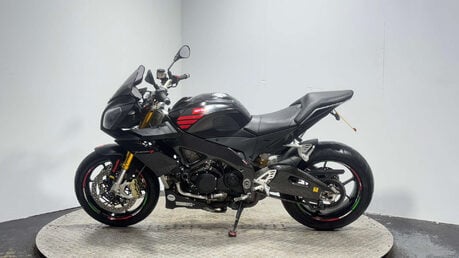 Aprilia Tuono 1000 V4 R 2013 ONLY 10K LOADS OF EXTRAS JUST SERVICED 1000CC V4 4