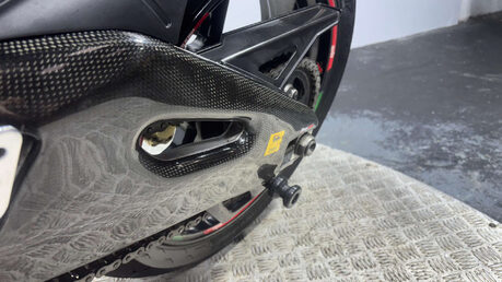 Aprilia Tuono 1000 V4 R 2013 ONLY 10K LOADS OF EXTRAS JUST SERVICED 1000CC V4 32