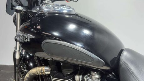Triumph Speedmaster 865 2015 19K WARRANTY MOT SERVICED CRUISER BOBBER 865CC 41
