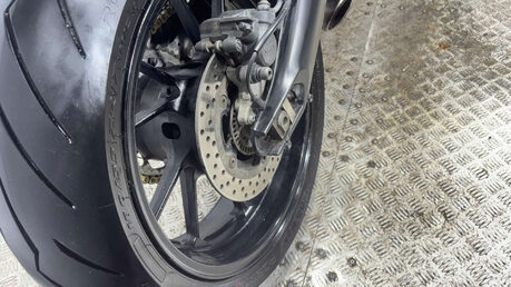 Yamaha MT-09 ABS 2017 19K FULL AKRAPOVIC NEW MOT SERVICED SUPERNAKED 9