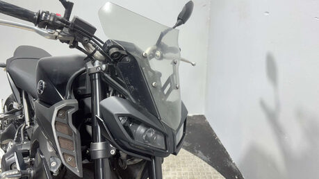 Yamaha MT-09 ABS 2017 19K FULL AKRAPOVIC NEW MOT SERVICED SUPERNAKED 17