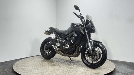Yamaha MT-09 ABS 2017 19K FULL AKRAPOVIC NEW MOT SERVICED SUPERNAKED 2