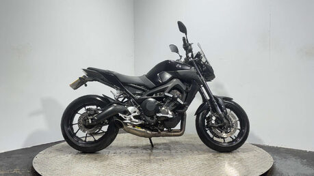 Yamaha MT-09 ABS 2017 19K FULL AKRAPOVIC NEW MOT SERVICED SUPERNAKED 1