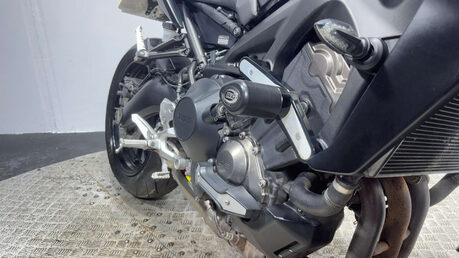 Yamaha MT-09 ABS 2017 19K FULL AKRAPOVIC NEW MOT SERVICED SUPERNAKED 22