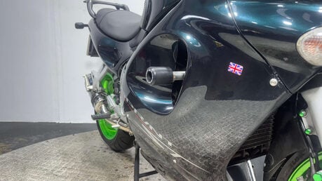 Triumph Sprint 2004 ONLY 13K EYE CATCHING SPORTS TOURING 955CC 32