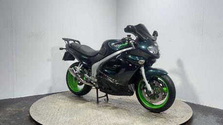 Triumph Sprint 2004 ONLY 13K EYE CATCHING SPORTS TOURING 955CC 3