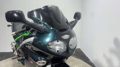 Triumph Sprint 2004 ONLY 13K EYE CATCHING SPORTS TOURING 955CC 27