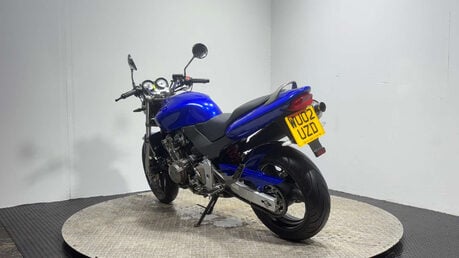 Honda CB 2002 ONLY 16K VERY CLEAN 600CC COMMUTER / FIRST BIG BIKE A2 5