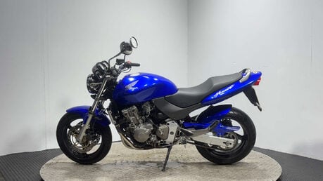 Honda CB 2002 ONLY 16K VERY CLEAN 600CC COMMUTER / FIRST BIG BIKE A2 4