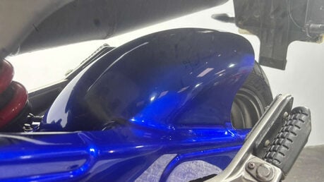 Honda CB 2002 ONLY 16K VERY CLEAN 600CC COMMUTER / FIRST BIG BIKE A2 40