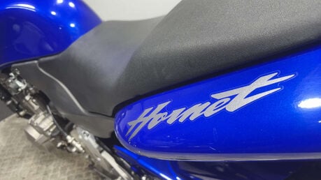 Honda CB 2002 ONLY 16K VERY CLEAN 600CC COMMUTER / FIRST BIG BIKE A2 24