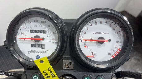 Honda CB 2002 ONLY 16K VERY CLEAN 600CC COMMUTER / FIRST BIG BIKE A2 16