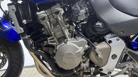 Honda CB 2002 ONLY 16K VERY CLEAN 600CC COMMUTER / FIRST BIG BIKE A2 30