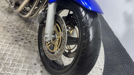 Honda CB 2002 ONLY 16K VERY CLEAN 600CC COMMUTER / FIRST BIG BIKE A2 19