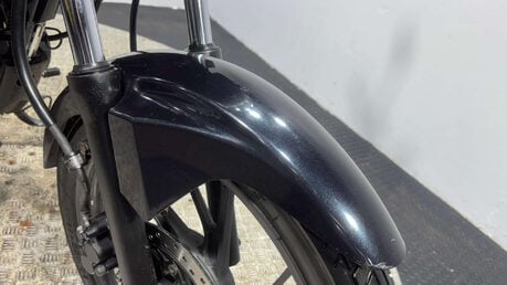 Honda CB GLR125 2015 14K PERFECT LEARNER FIRST BIKE 125CC WARRANTY MOT 15