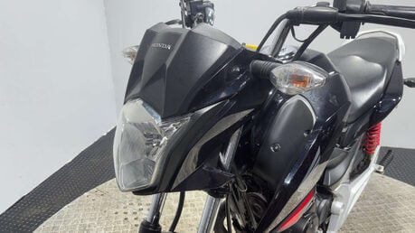 Honda CB GLR125 2015 14K PERFECT LEARNER FIRST BIKE 125CC WARRANTY MOT 14