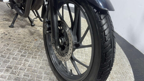 Honda CB GLR125 2015 14K PERFECT LEARNER FIRST BIKE 125CC WARRANTY MOT 26