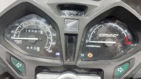 Honda CB GLR125 2015 14K PERFECT LEARNER FIRST BIKE 125CC WARRANTY MOT 44