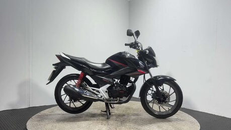 Honda CB GLR125 2015 14K PERFECT LEARNER FIRST BIKE 125CC WARRANTY MOT 1