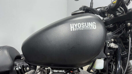 Hyosung GV S AQUILA GV 125 2022 ONLY 432 MILES 1 OWNER CRUISER BIKE 125CC 25
