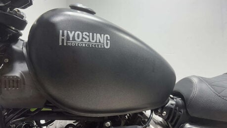 Hyosung GV S AQUILA GV 125 2022 ONLY 432 MILES 1 OWNER CRUISER BIKE 125CC 11