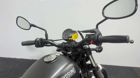 Hyosung GV S AQUILA GV 125 2022 ONLY 432 MILES 1 OWNER CRUISER BIKE 125CC 28