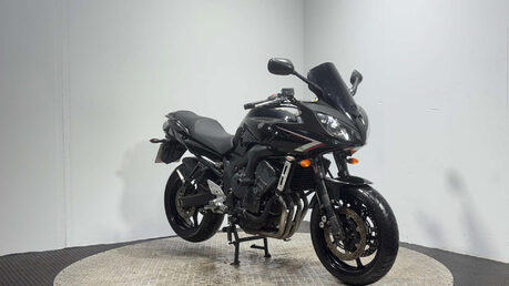 Yamaha FZ 600 S2 2008 ONLY 13K NEW MOT VERY CLEAN 600CC SPORTS TOURER 3