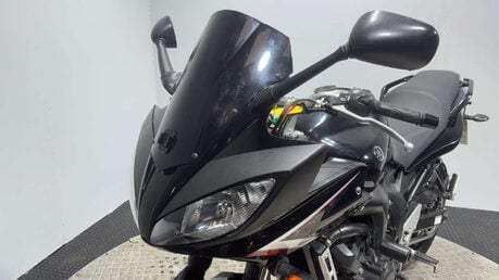 Yamaha FZ 600 S2 2008 ONLY 13K NEW MOT VERY CLEAN 600CC SPORTS TOURER 17