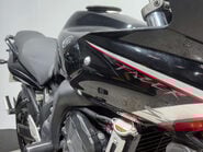 Yamaha FZ 600 S2 2008 ONLY 13K NEW MOT VERY CLEAN 600CC SPORTS TOURER 42