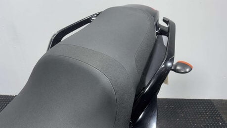 Yamaha FZ 600 S2 2008 ONLY 13K NEW MOT VERY CLEAN 600CC SPORTS TOURER 7