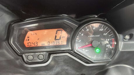 Yamaha FZ 600 S2 2008 ONLY 13K NEW MOT VERY CLEAN 600CC SPORTS TOURER 26