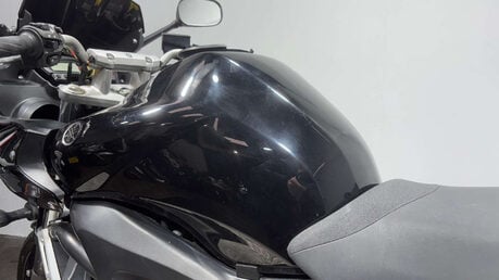 Yamaha FZ 600 S2 2008 ONLY 13K NEW MOT VERY CLEAN 600CC SPORTS TOURER 12