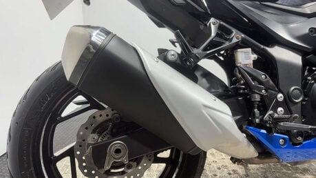 Suzuki GSX-S GSR750 2017 25K NAKED BIKE 750CC MOT WARRANTY 46