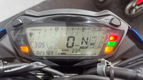 Suzuki GSX-S GSR750 2017 25K NAKED BIKE 750CC MOT WARRANTY 44