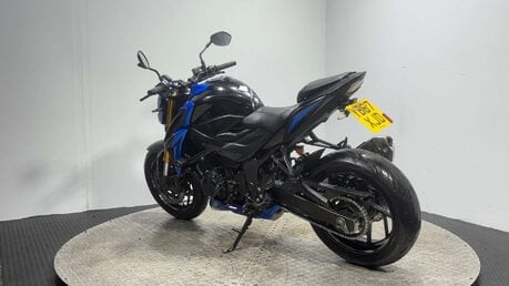 Suzuki GSX-S GSR750 2017 25K NAKED BIKE 750CC MOT WARRANTY 5