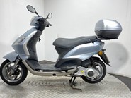 Piaggio Fly 125 2012 SPARES OR REPAIR RUNNING PROJECT BIKE 125CC SCOOTER 9