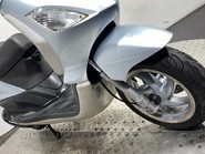 Piaggio Fly 125 2012 SPARES OR REPAIR RUNNING PROJECT BIKE 125CC SCOOTER 18