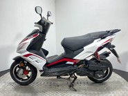 Lexmoto FMR 125 2017 6K RUNNING PROJECT SCOOTER SPARES OR REPAIR 125CC 10