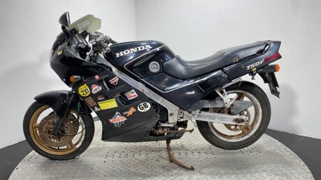 Honda VFR 750 1988 SPARES OR REPAIR PRJECT BIKE TOURER 750CC CLASSIC 11