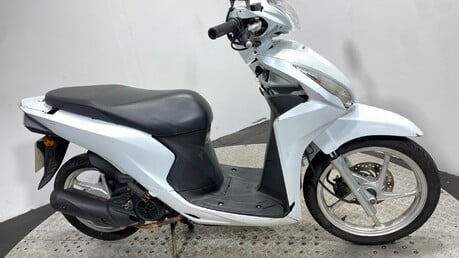 Honda NSC 110 VISION 2020 GOOD RUNNING PROJECT BIKE SPARES OR REPAIR 110CC SCOOTER 3