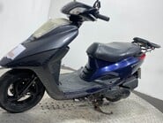 Yamaha XC 125 E VITY 2011 GOOD RUNNING PROJECT BIKE SCOOTER 125CC 11