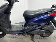 Yamaha XC 125 E VITY 2011 GOOD RUNNING PROJECT BIKE SCOOTER 125CC 12