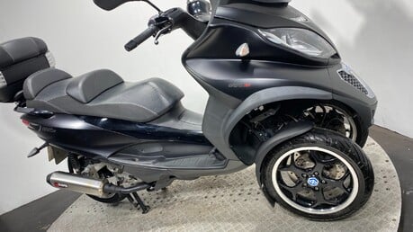 Piaggio MP3 500 LT SPORT ABS 2016 14K NEW MOT NO TILT LOCK CAR LICENCE 500CC 5